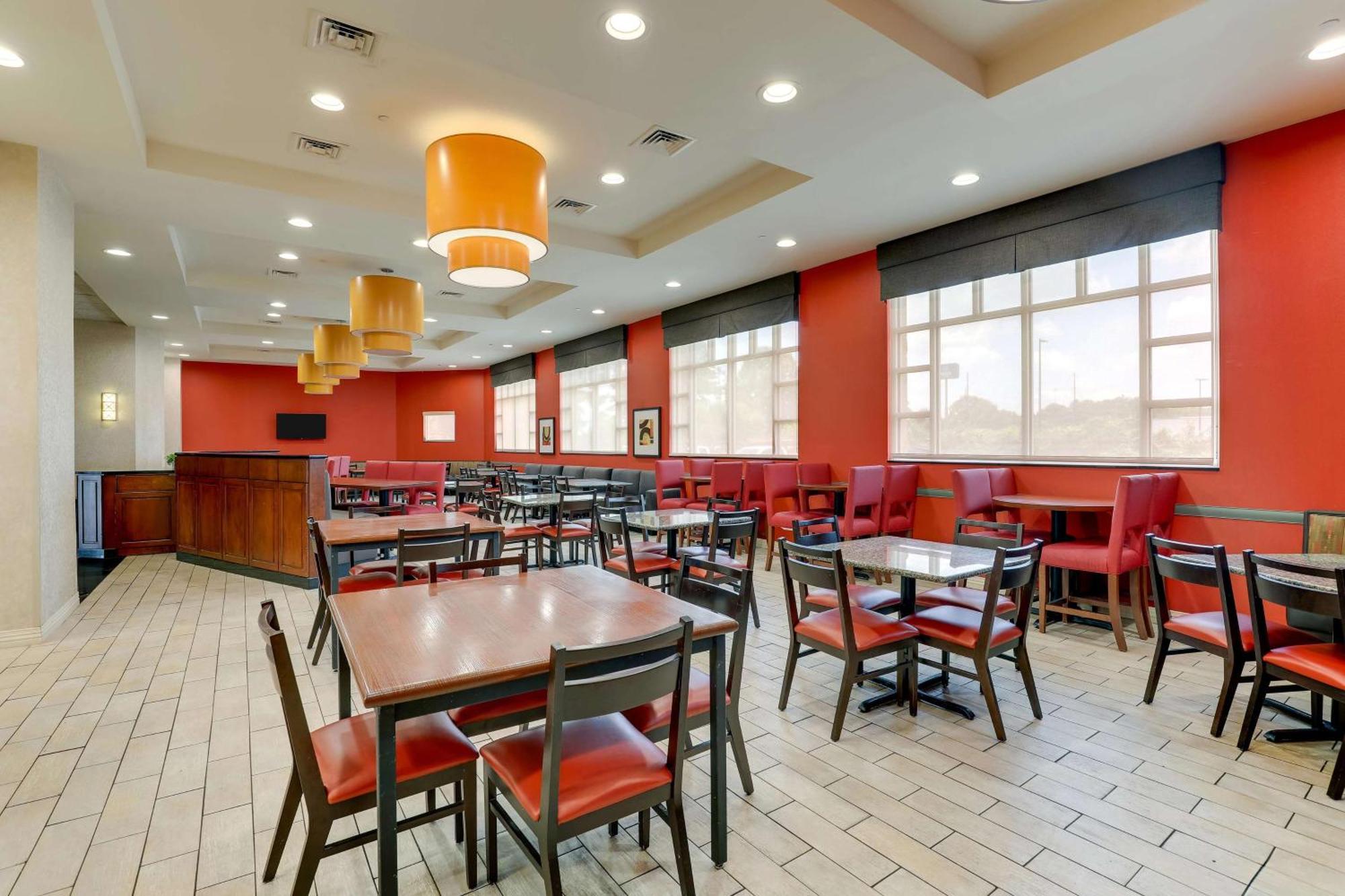 Drury Inn & Suites Μοντγκόμερι Εξωτερικό φωτογραφία